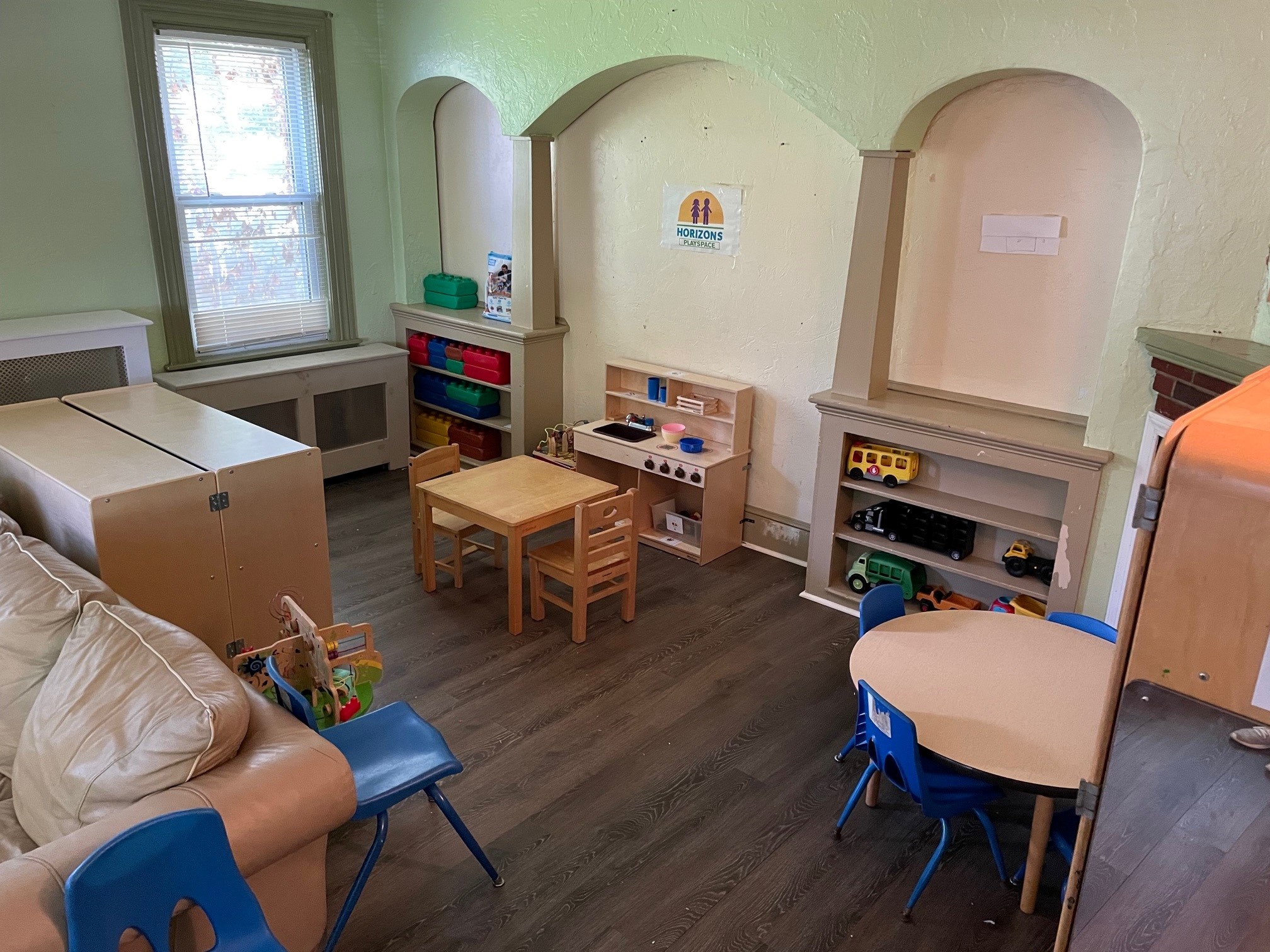 Horizons for Homeless Children abre las puertas de nuevos espacios de juego